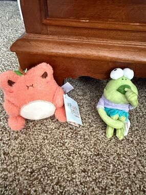 Plush Cat and Frog Stuffed Animal Pair - Coral Cat & Green Frog